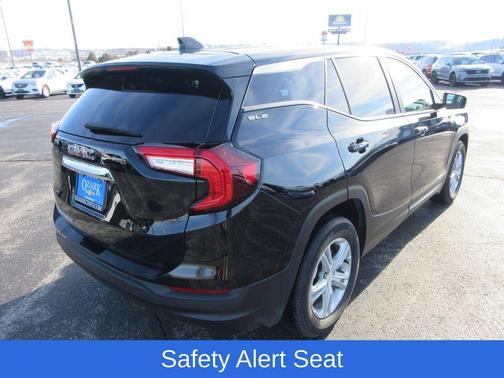 Ebony Twilight Metallic 2023 GMC Terrain SLE
