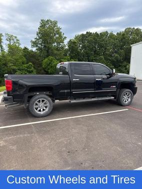 Black 2018 Chevrolet Silverado 2500 LTZ