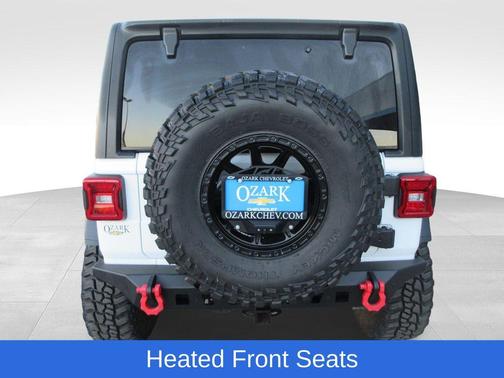 Bright White Clearcoat 2024 Jeep Wrangler Rubicon