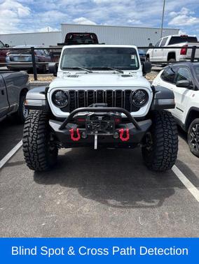 Bright White Clearcoat 2024 Jeep Wrangler Rubicon
