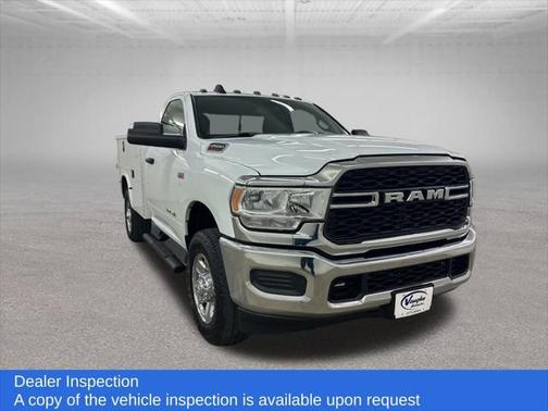 2022 RAM 2500 Tradesman Regular Cab 4x4 8' Box