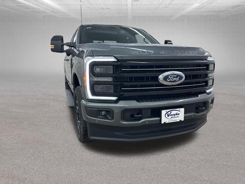 2026 Ford F-350 Platinum