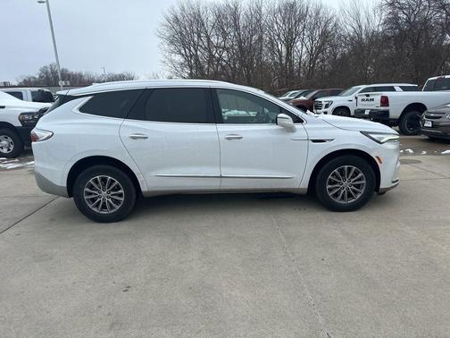 2024 Buick Enclave Premium AWD