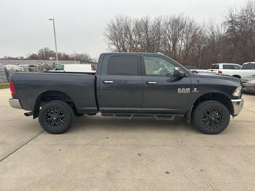 2018 RAM 2500 Big Horn Crew Cab 4x4 6'4' Box