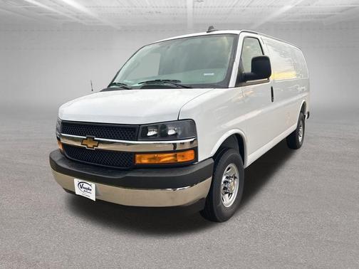 2025 Chevrolet Express 2500 RWD 2500 Regular Wheelbase WT