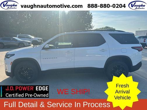 2022 Chevrolet Traverse LT Leather