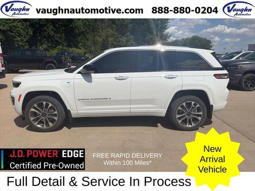 Bright White Clearcoat 2022 Jeep Grand Cherokee 4xe Overland