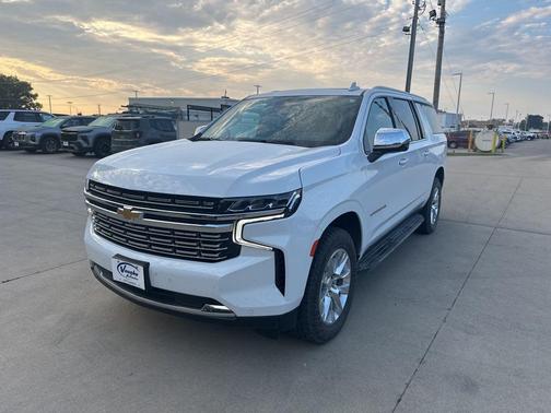 2024 Chevrolet Suburban Premier