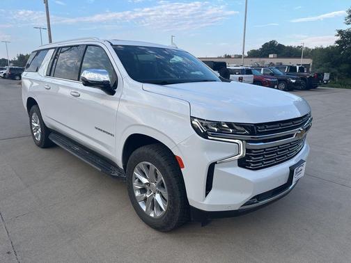 2024 Chevrolet Suburban Premier
