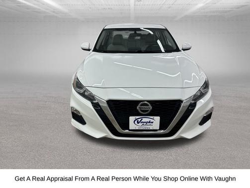 Glacier White 2019 Nissan Altima 2.5 S
