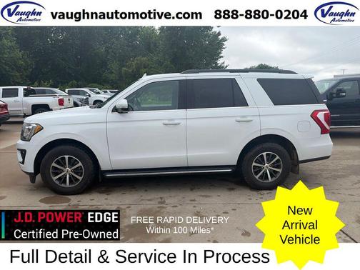 White 2019 Ford Expedition XLT