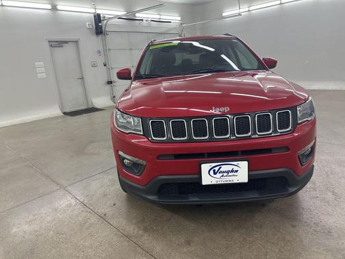 2017 Jeep New Compass Latitude