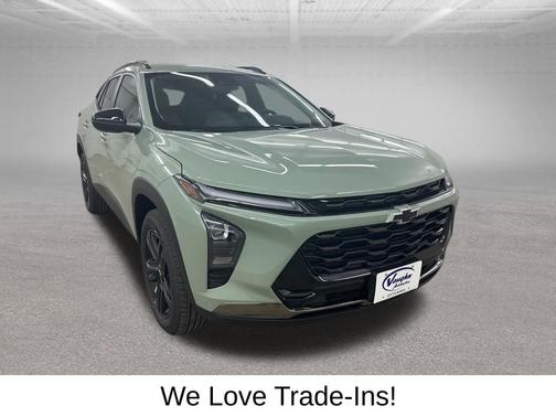 Cacti Green 2026 Chevrolet Trax FWD ACTIV