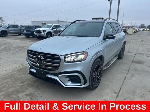 2025 Mercedes-Benz GLS 450 4MATIC