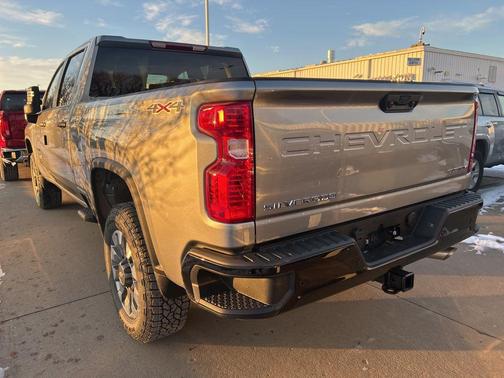 2026 Chevrolet Silverado 2500 Custom