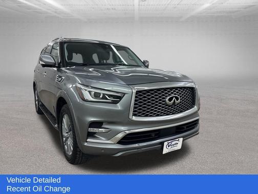 2021 INFINITI QX80 Luxe