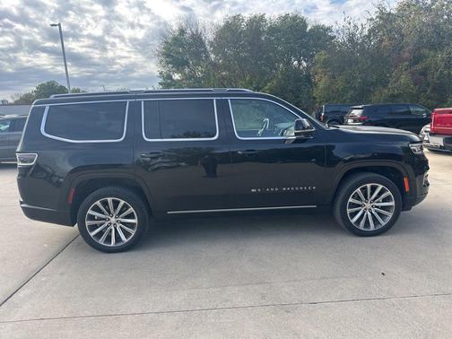 2022 Jeep Grand Wagoneer Series II 4x4