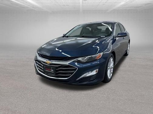 2022 Chevrolet Malibu FWD LT