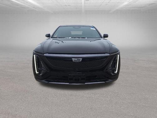 2025 Cadillac LYRIQ Sport