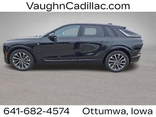 2025 Cadillac LYRIQ Sport