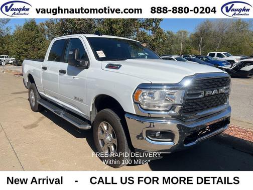 2024 RAM 2500 Big Horn Crew Cab 4x4 6'4' Box