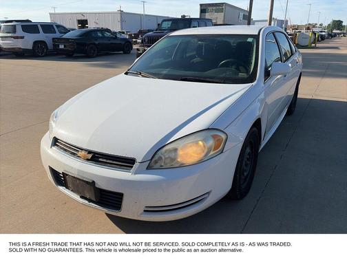Summit White 2011 Chevrolet Impala Fleet