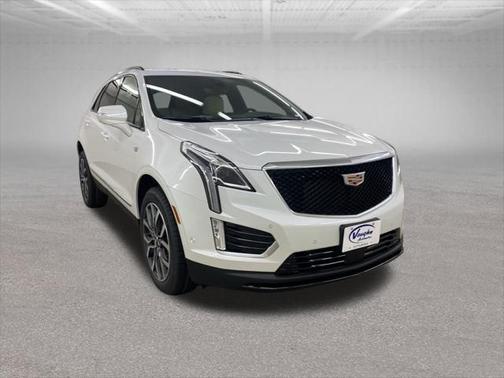2025 Cadillac XT5 Sport