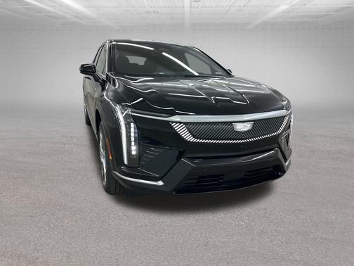 2026 Cadillac OPTIQ Luxury