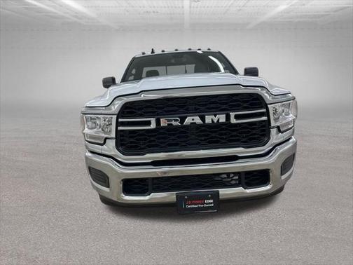2022 RAM 2500 Tradesman Regular Cab 4x4 8' Box