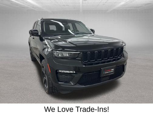 Diamond Black Crystal Pearlcoat 2023 Jeep Grand Cherokee Limited