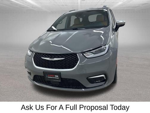 2023 Chrysler Pacifica L