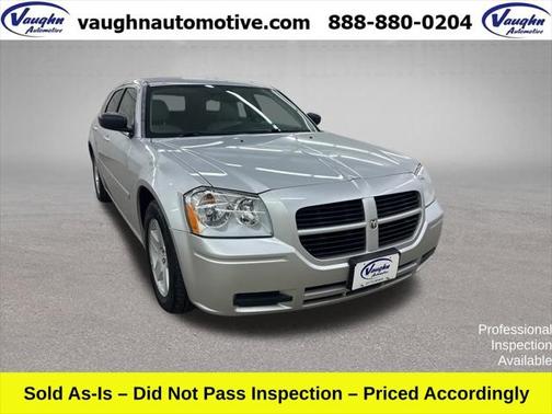 2005 Dodge Magnum SE
