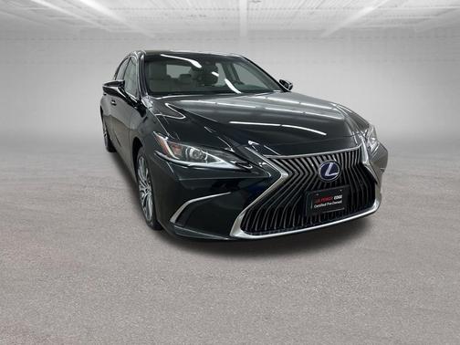 2020 Lexus ES 300h Base
