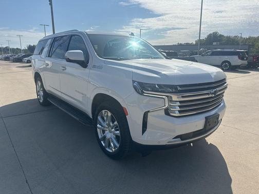 2021 Chevrolet Suburban 4WD High Country