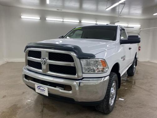 2017 RAM 2500 Tradesman Regular Cab 4x4 8' Box