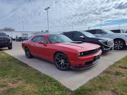 2017 Dodge Challenger R/T 392