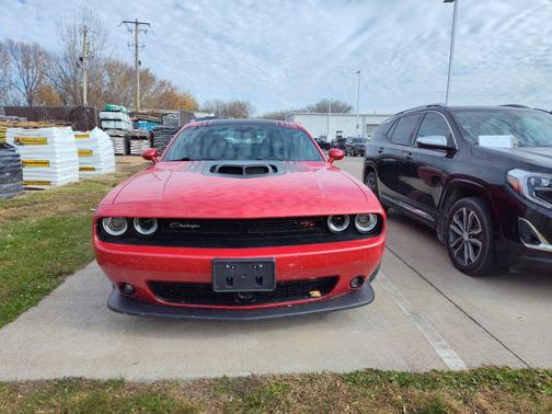2017 Dodge Challenger R/T 392