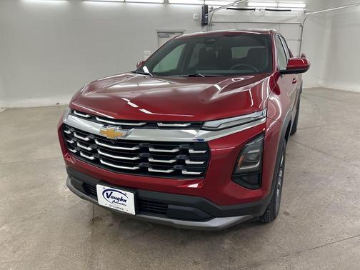 Radiant Red Tintcoat 2026 Chevrolet Equinox 1LT