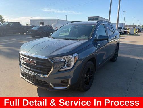 Downpour Metallic 2024 GMC Terrain SLE