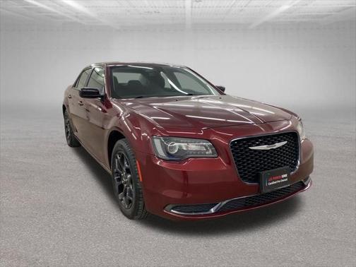 2019 Chrysler 300 Touring