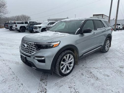 2022 Ford Explorer Platinum