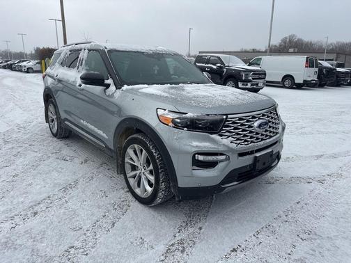 2022 Ford Explorer Platinum