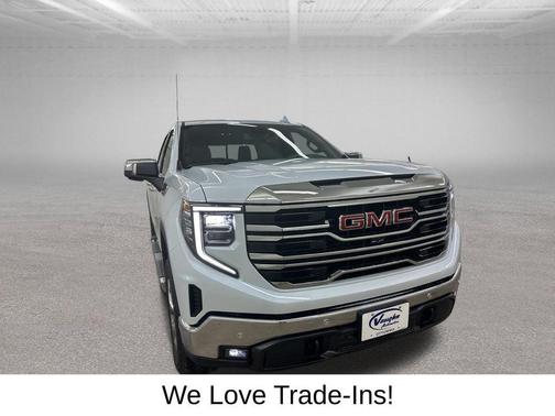 Glacier White Tricoat 2026 GMC Sierra 1500 SLT