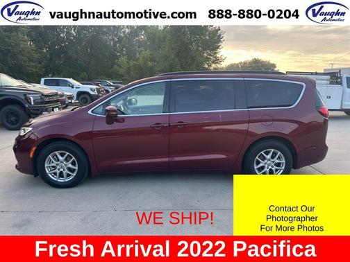 2022 Chrysler Pacifica Touring L