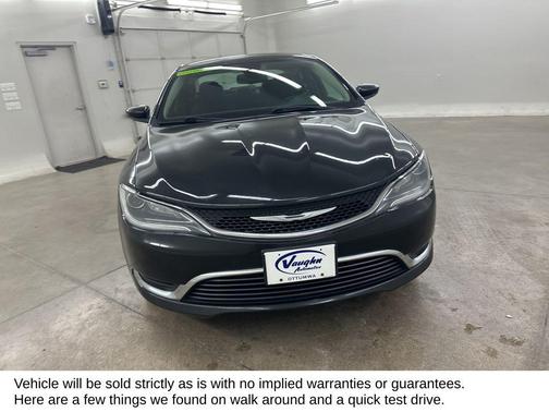 Black Clearcoat 2015 Chrysler 200 Limited