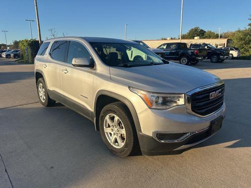 2018 GMC Acadia SLE-1