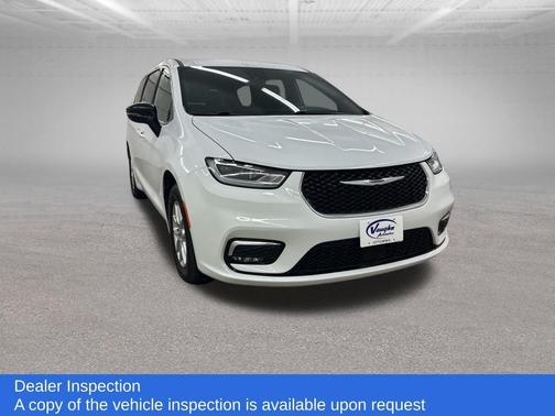 2025 Chrysler Pacifica L