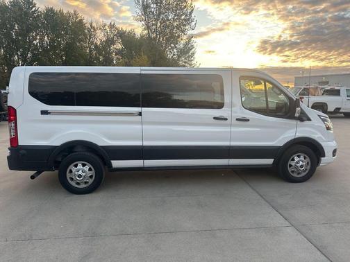 2023 Ford Transit-350 XLT