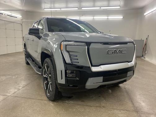 2024 GMC Sierra EV Denali Edition 1