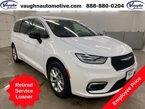 2025 Chrysler Pacifica L
